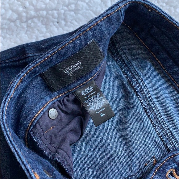 Express Low Rise Jegging - Picture 3 of 4